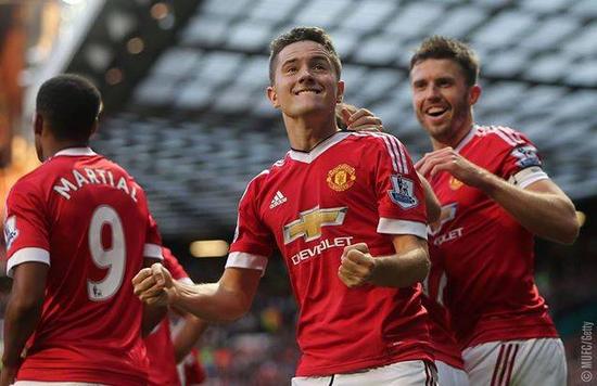 他都展现了 他都展现了