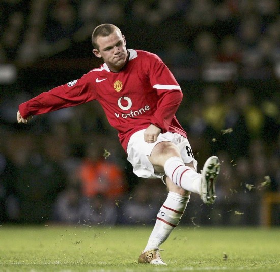 仅展现了球 仅展现了球